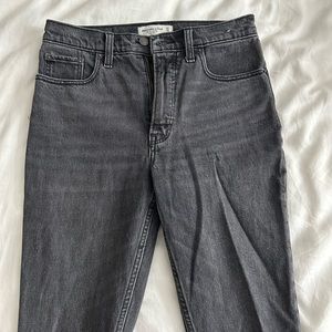 Abercrombie 90s skinny high rise jean in dark grey
